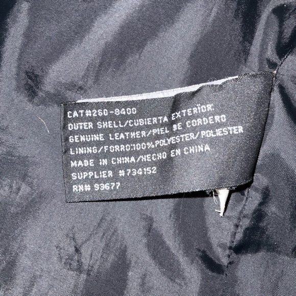 Leather jacket - Picture 11 of 12